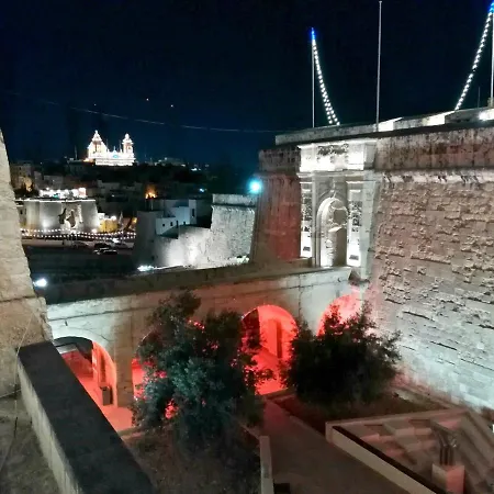 Seafront Highly Furnished Fl 4 Apartment Birgu