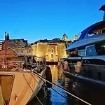 Seafront Highly Furnished Fl 4 * Birgu