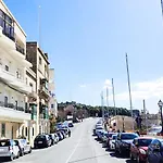 Seafront Highly Furnished Fl 4 Appartamento