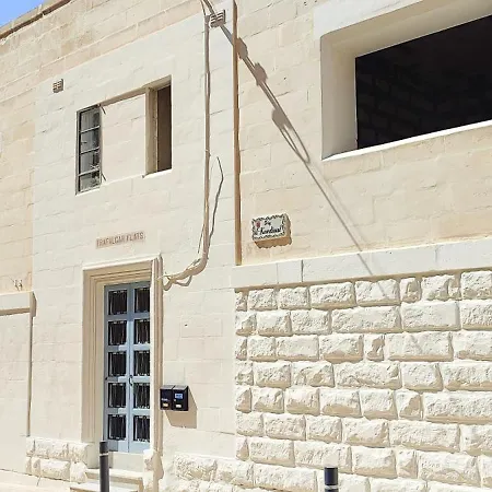 Seafront Highly Furnished Fl 4 Apartman Birgu