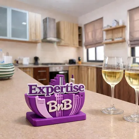 公寓 Seafront Highly Furnished Fl 4