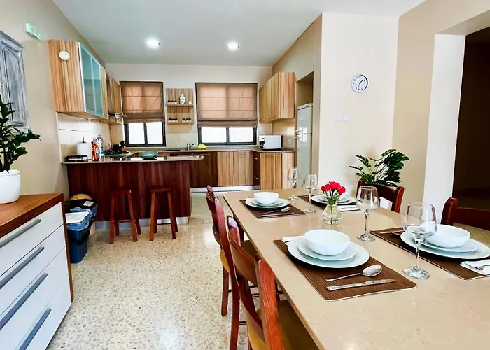 Seafront Highly Furnished Fl 4 Birgu