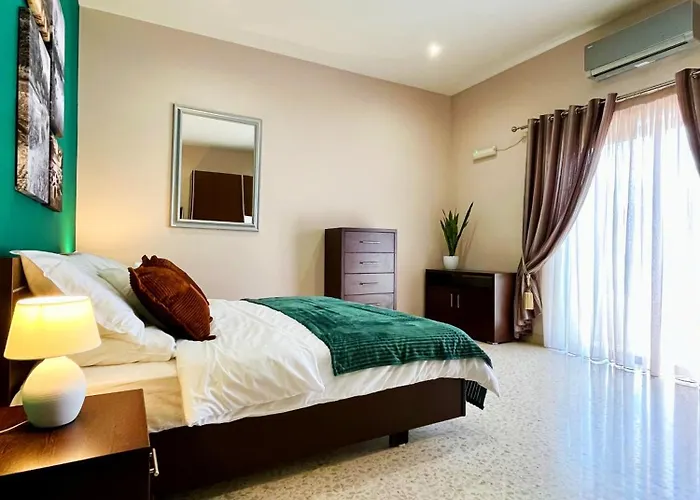 Daire Seafront Highly Furnished Fl 4