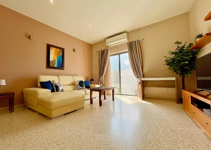 Seafront Highly Furnished Fl 4 * Birgu
