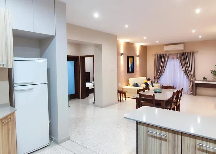 Seafront Highly Furnished Fl 4 Daire Birgu